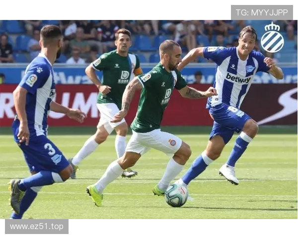 西甲球队战术创新与阵型变换分析：提升比赛竞争力的新趋势