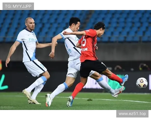 乌加特中场拦截与回追能力解析